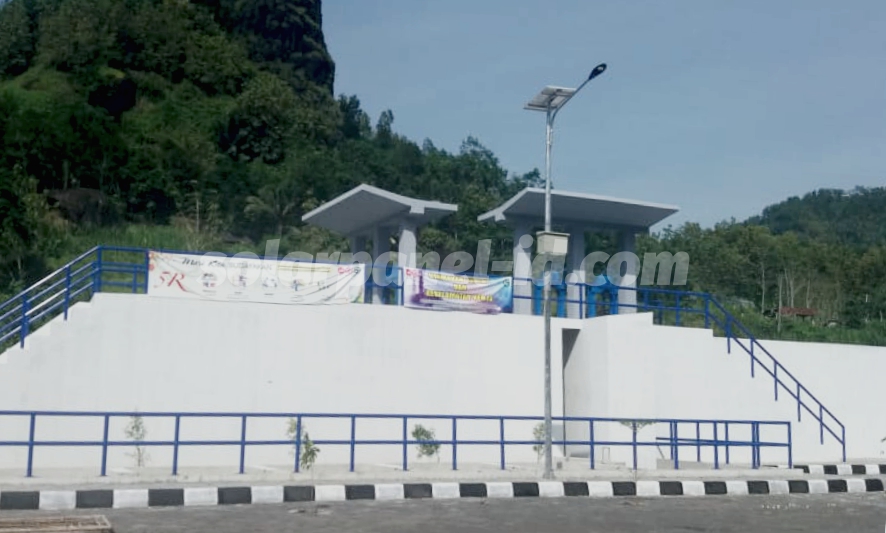 jual pju solarcell satu set lengkap sampit kalimantan tengah murah bergaransi