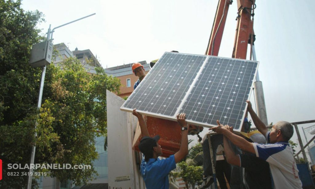 jual lampu pju solarcell kupang nusa tenggara timur murah